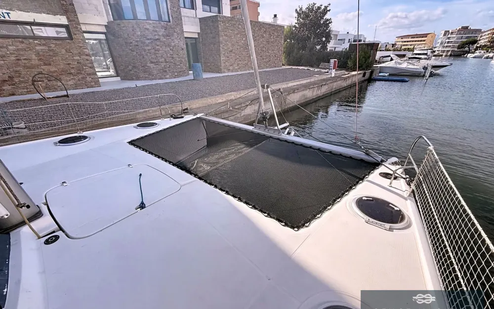 slider 27 Fountaine Pajot Lavezzi 40