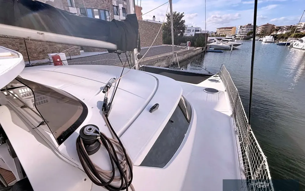 slider 28 Fountaine Pajot Lavezzi 40