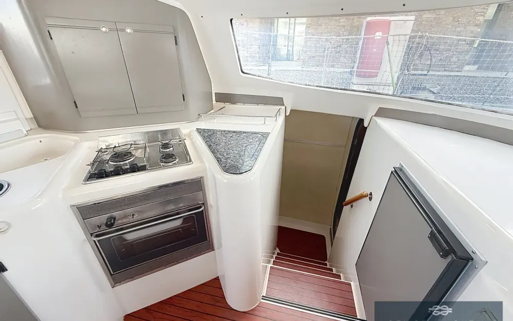 slider 35 Fountaine Pajot Lavezzi 40