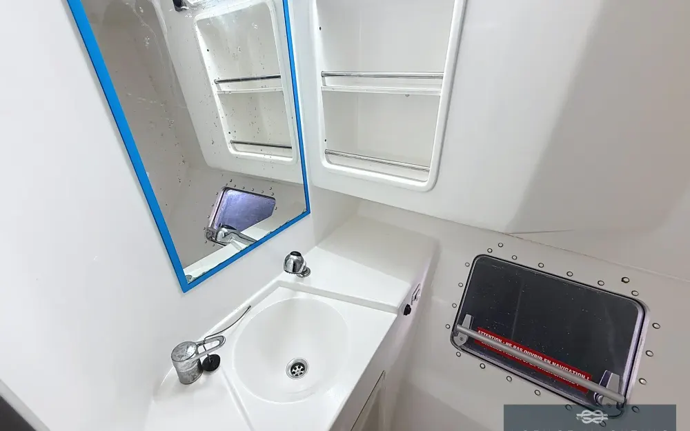 slider 42 Fountaine Pajot Lavezzi 40