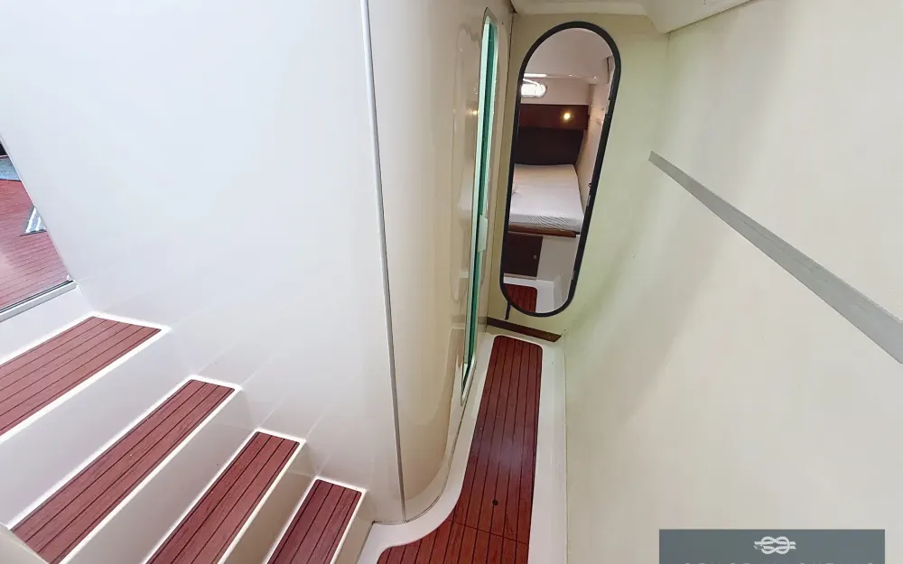 slider 44 Fountaine Pajot Lavezzi 40