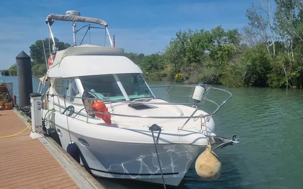 slider 0 Jeanneau Merry Fisher 925