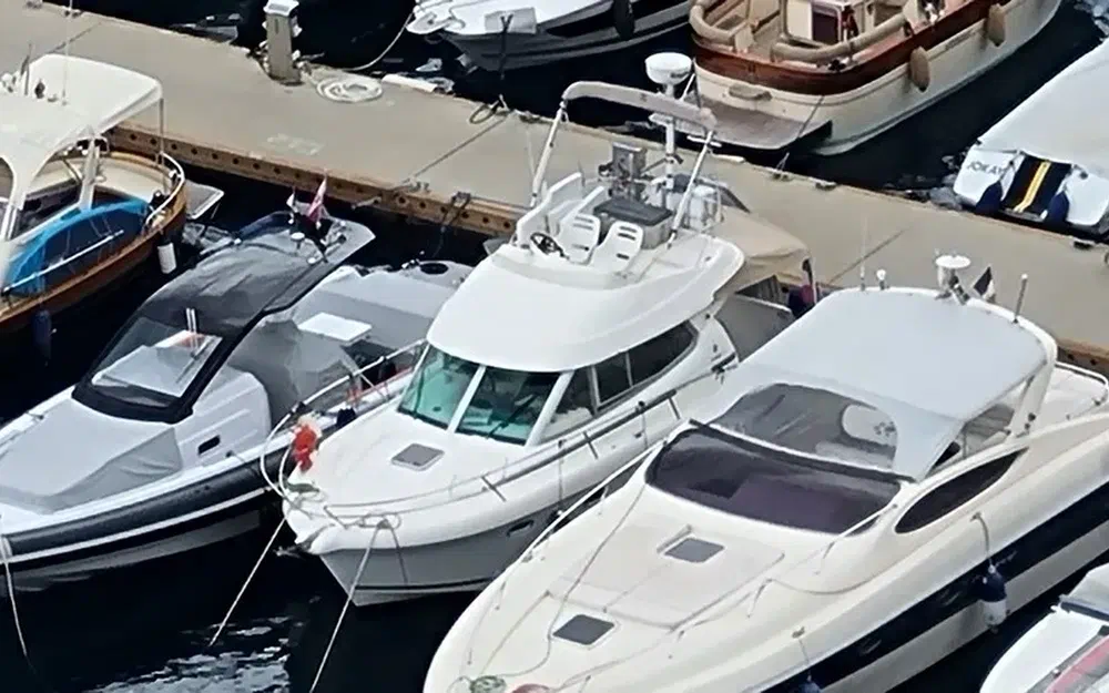 slider 1 Jeanneau Merry Fisher 925