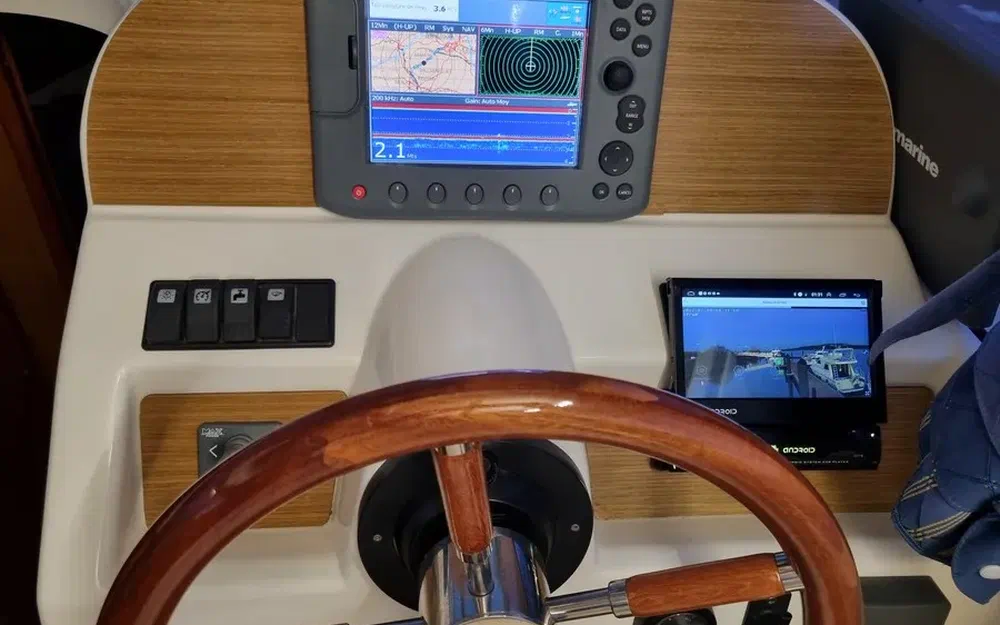 slider 8 Jeanneau Merry Fisher 925