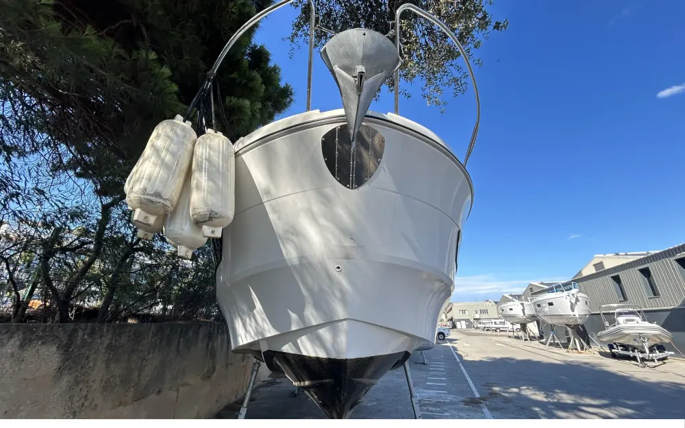 slider 2 Beneteau Antares 9 OB