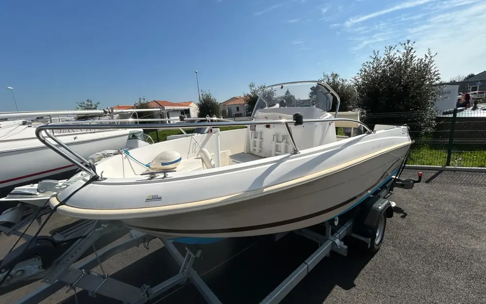 slider 0 Jeanneau Cap Camarat 505 Style