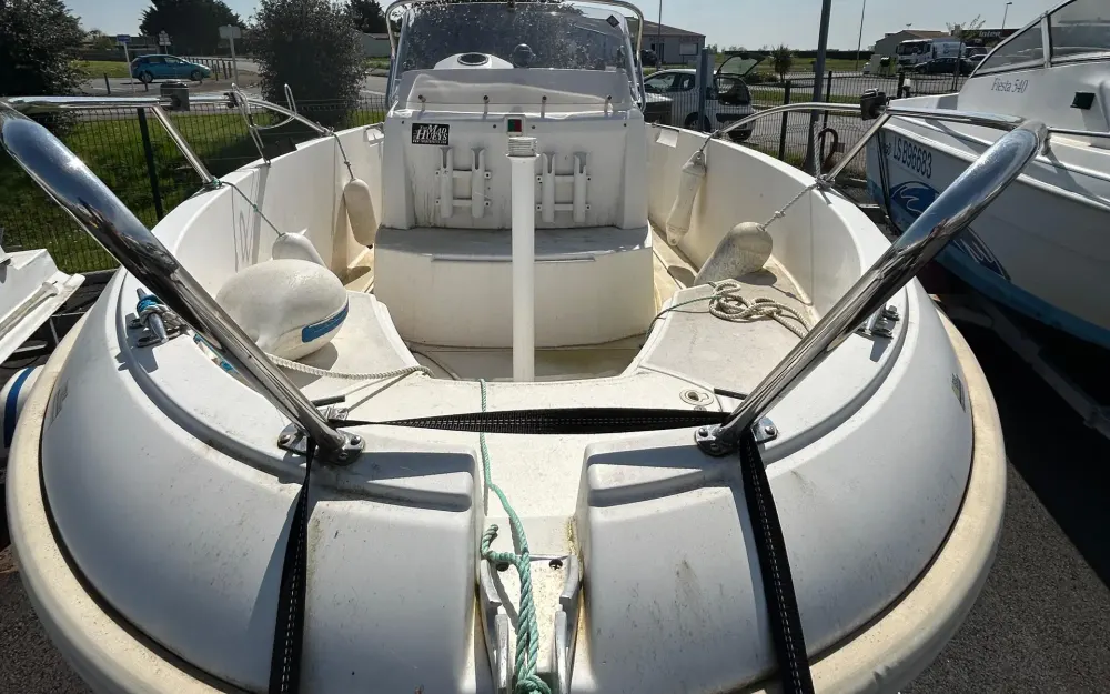 slider 7 Jeanneau Cap Camarat 505 Style