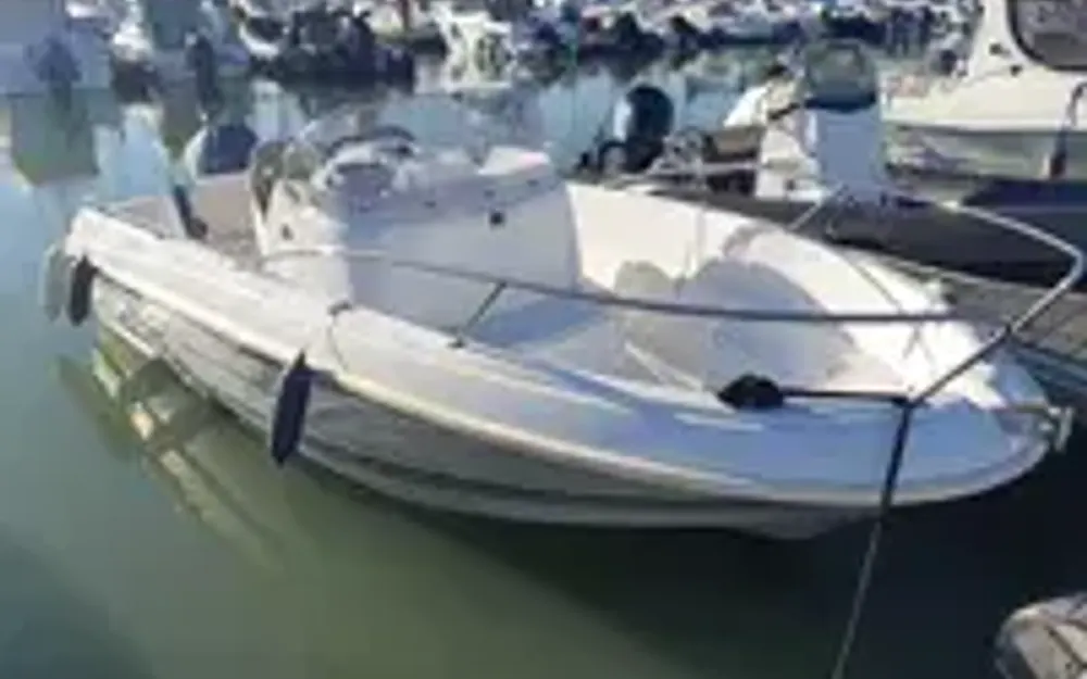 slider 2 Jeanneau Cap Camarat 505