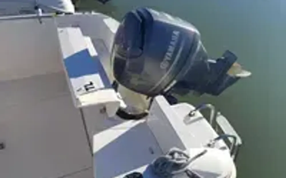 slider 4 Jeanneau Cap Camarat 505