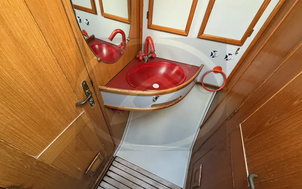 slider 31 Jeanneau Sun Kiss 47