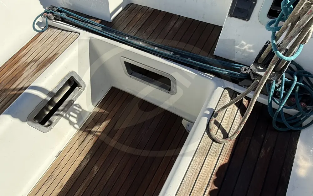 slider 6 Jeanneau Sun Kiss 47