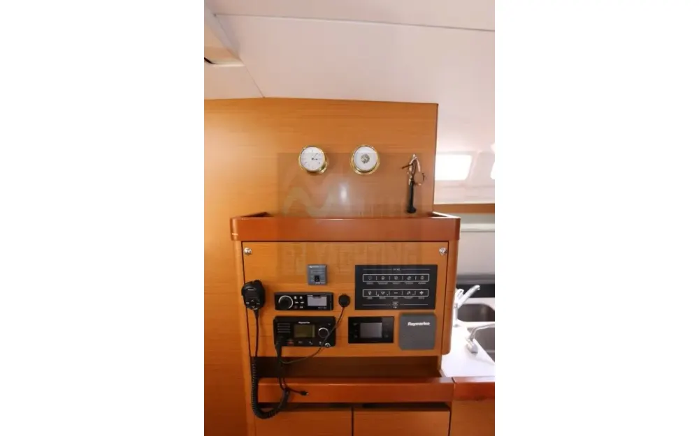 slider 16 Jeanneau Sun Odyssey 490