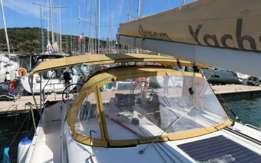 slider 2 Jeanneau Sun Odyssey 490