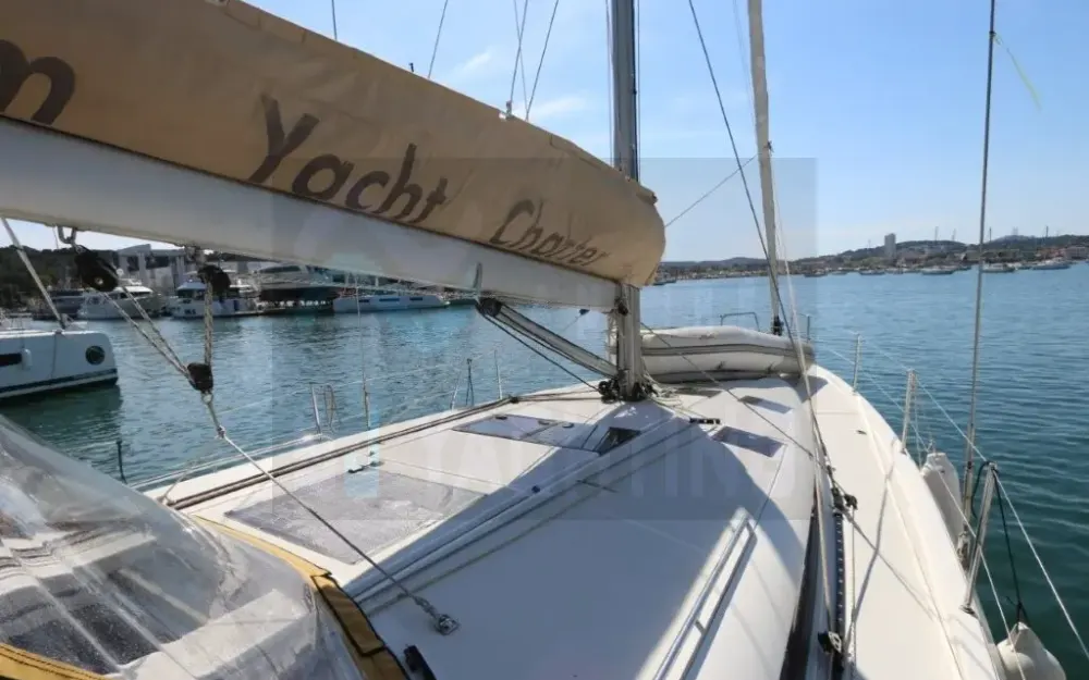 slider 3 Jeanneau Sun Odyssey 490