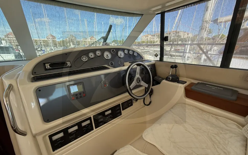 slider 18 Jeanneau Prestige 36