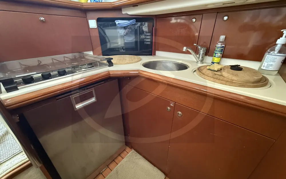 slider 23 Jeanneau Prestige 36