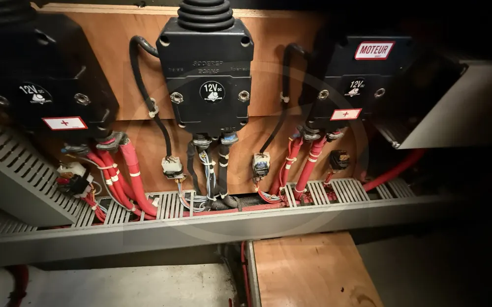 slider 35 Jeanneau Prestige 36