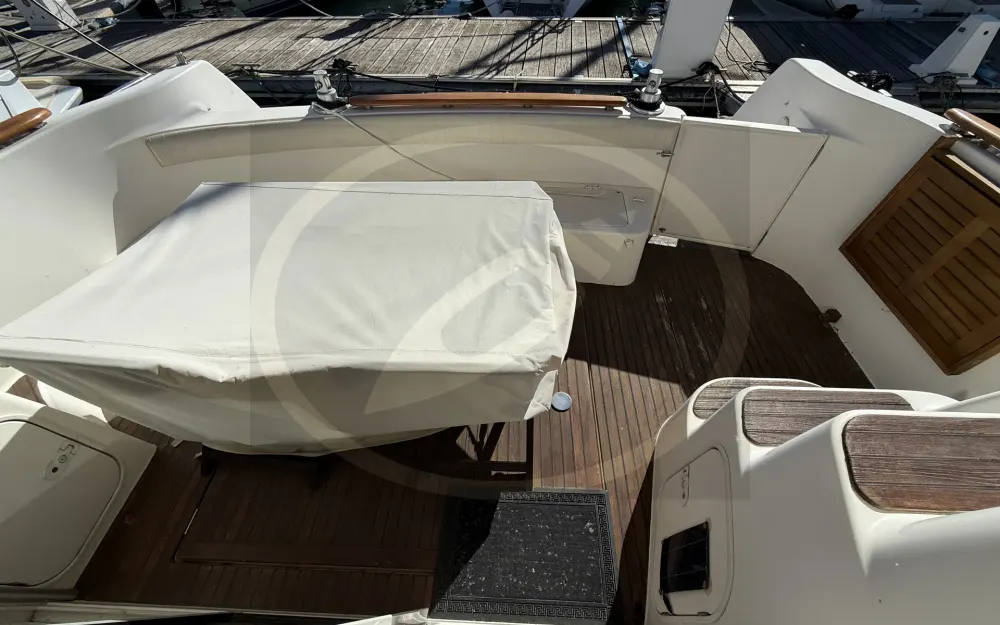 slider 6 Jeanneau Prestige 36