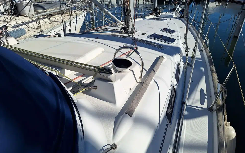 slider 12 Beneteau Oceanis 423