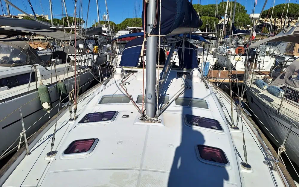 slider 16 Beneteau Oceanis 423