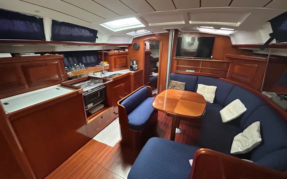 slider 2 Beneteau Oceanis 423