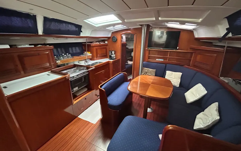 slider 2 Beneteau Oceanis 423Clipper