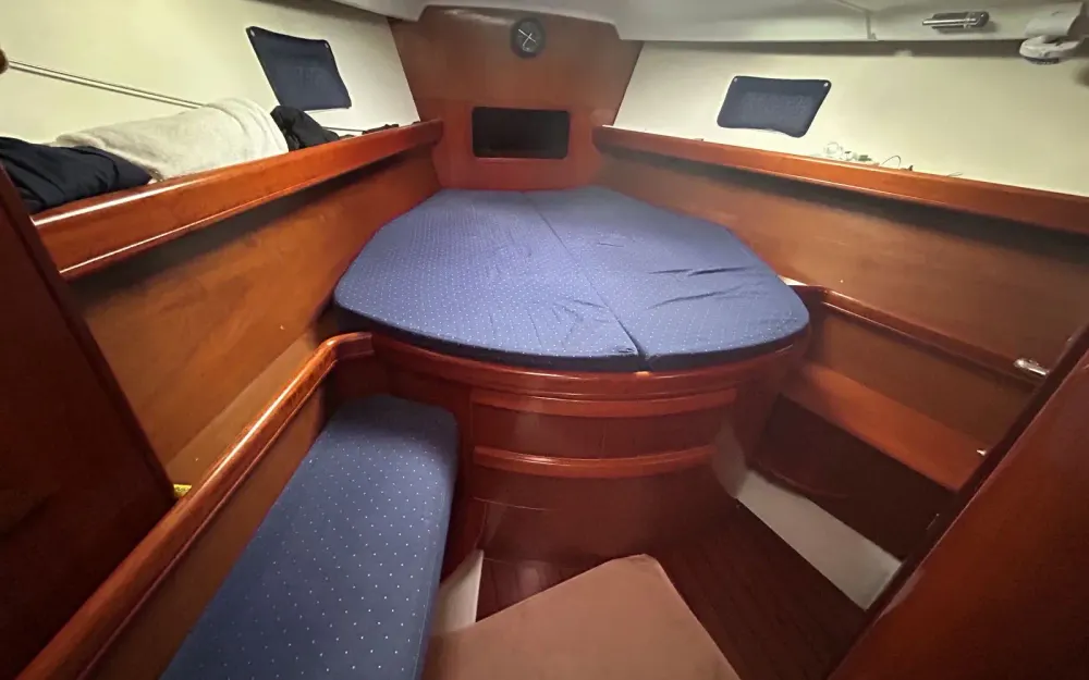 slider 7 Beneteau Oceanis 423Clipper