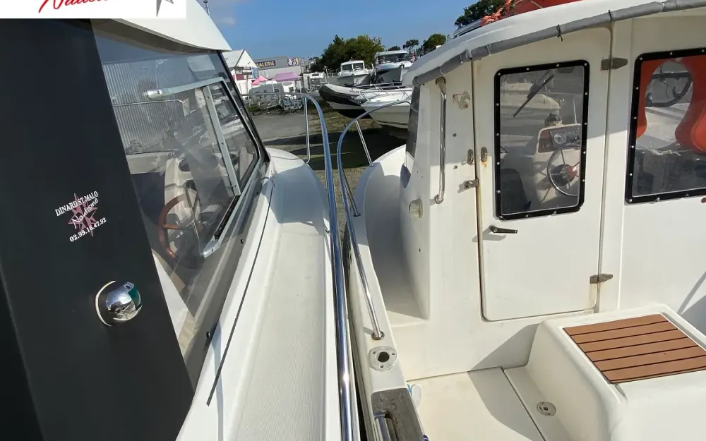 slider 11 Jeanneau Merry Fisher 645