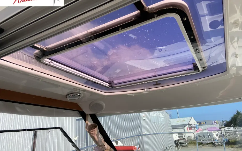 slider 12 Jeanneau Merry Fisher 645