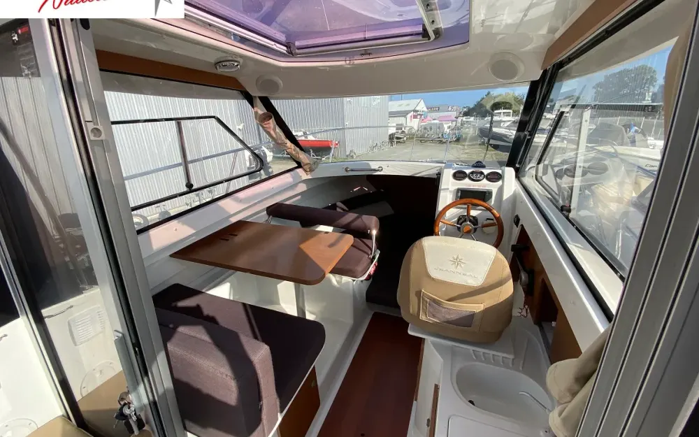 slider 13 Jeanneau Merry Fisher 645