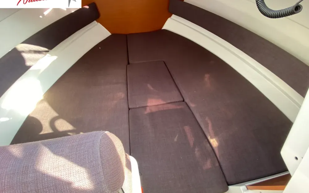 slider 21 Jeanneau Merry Fisher 645