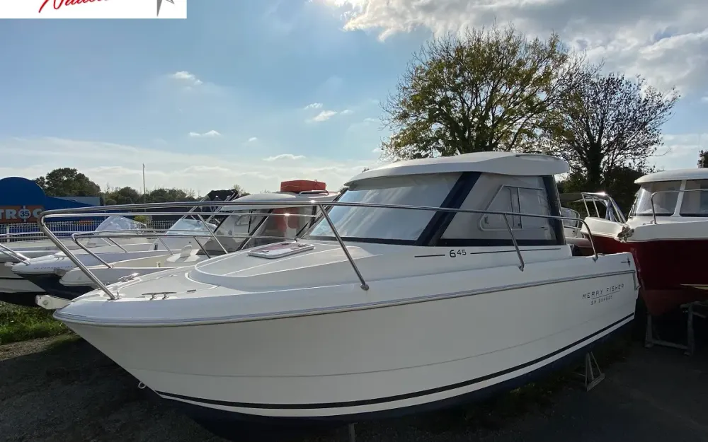 slider 28 Jeanneau Merry Fisher 645