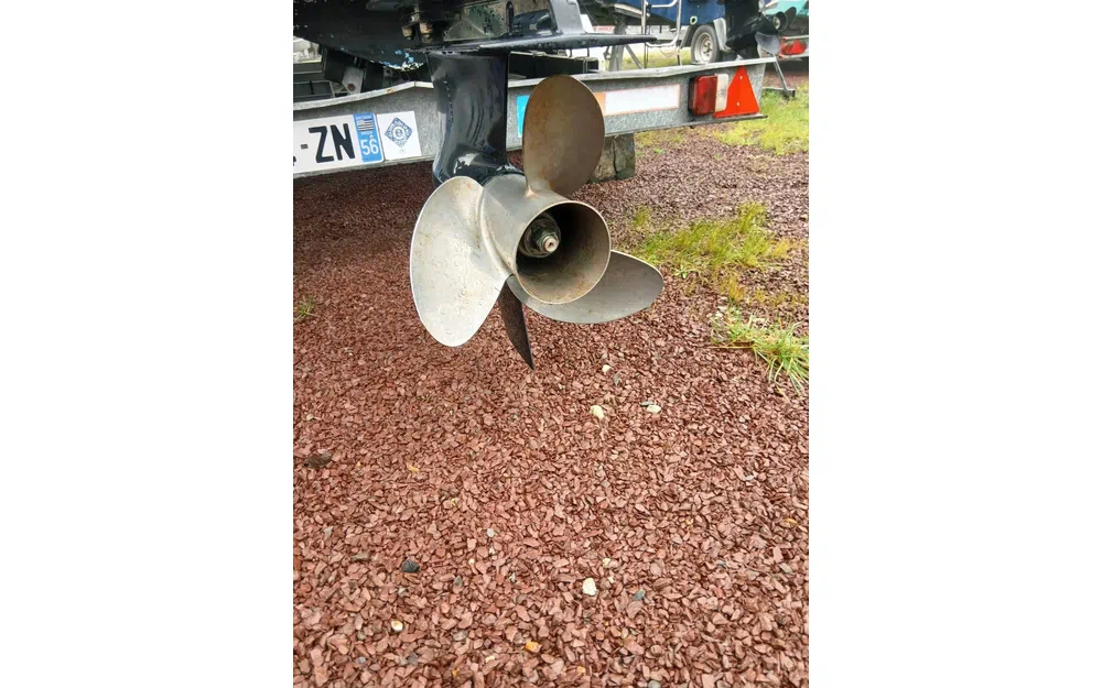 slider 4 Jeanneau Cap Camarat 695