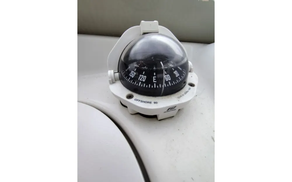 slider 9 Beneteau Antares 600 HB