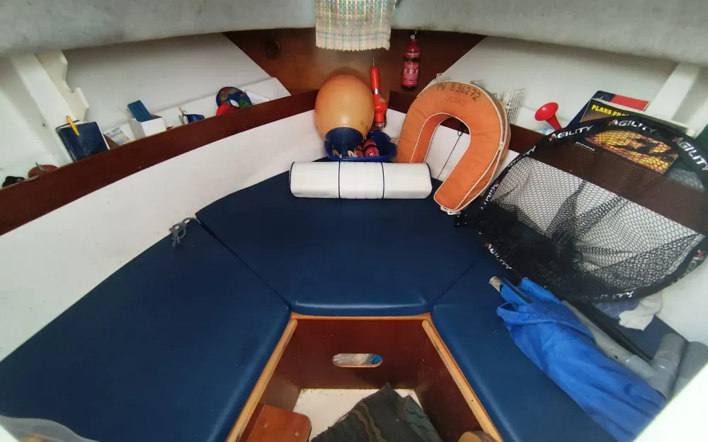 slider 11 Beneteau Antares 600 HB