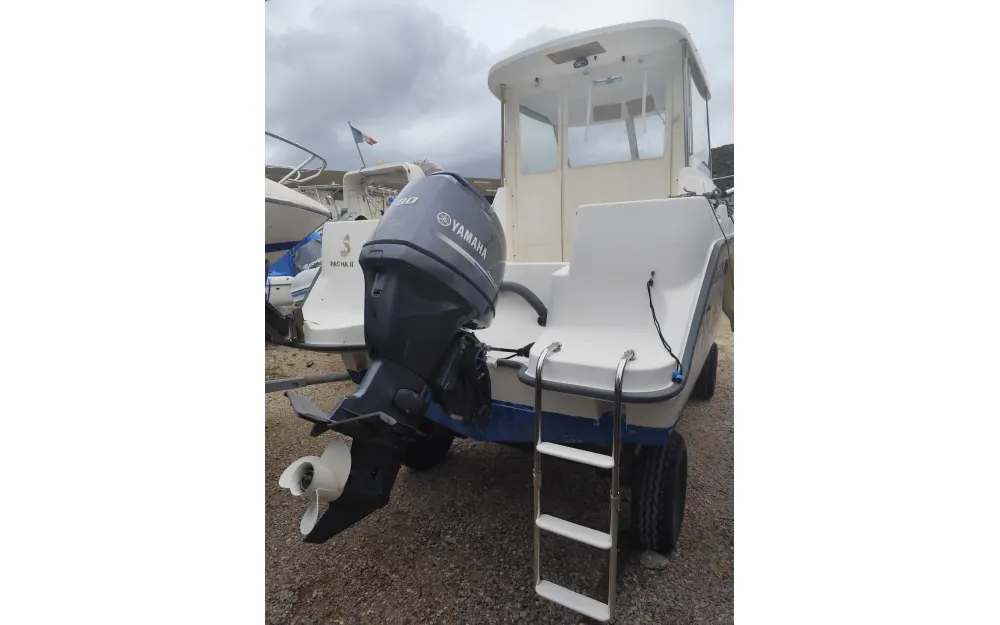 slider 2 Beneteau Antares 600 HB