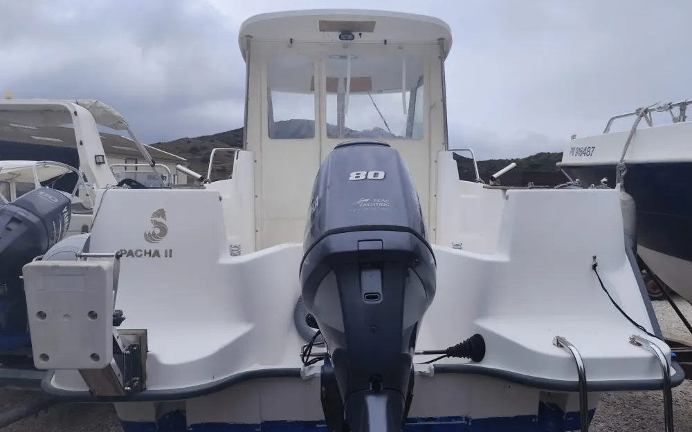 slider 3 Beneteau Antares 600 HB