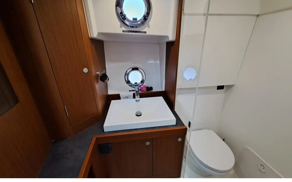 slider 16 Beneteau Swift Trawler 35