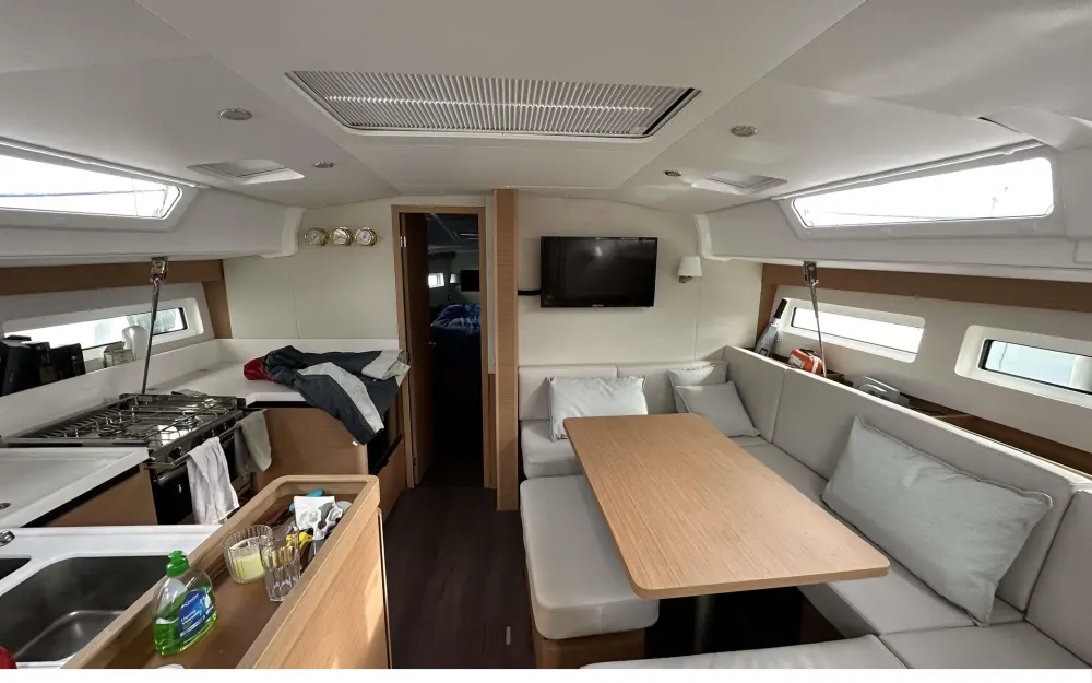 slider 17 Jeanneau Sun Odyssey 490 Performance