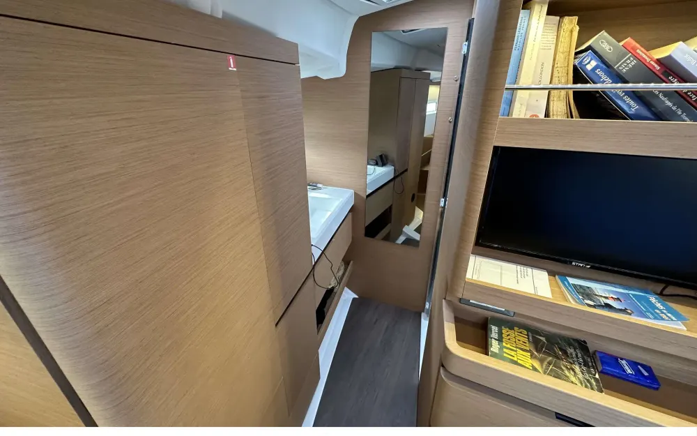 slider 23 Jeanneau Sun Odyssey 490 Performance