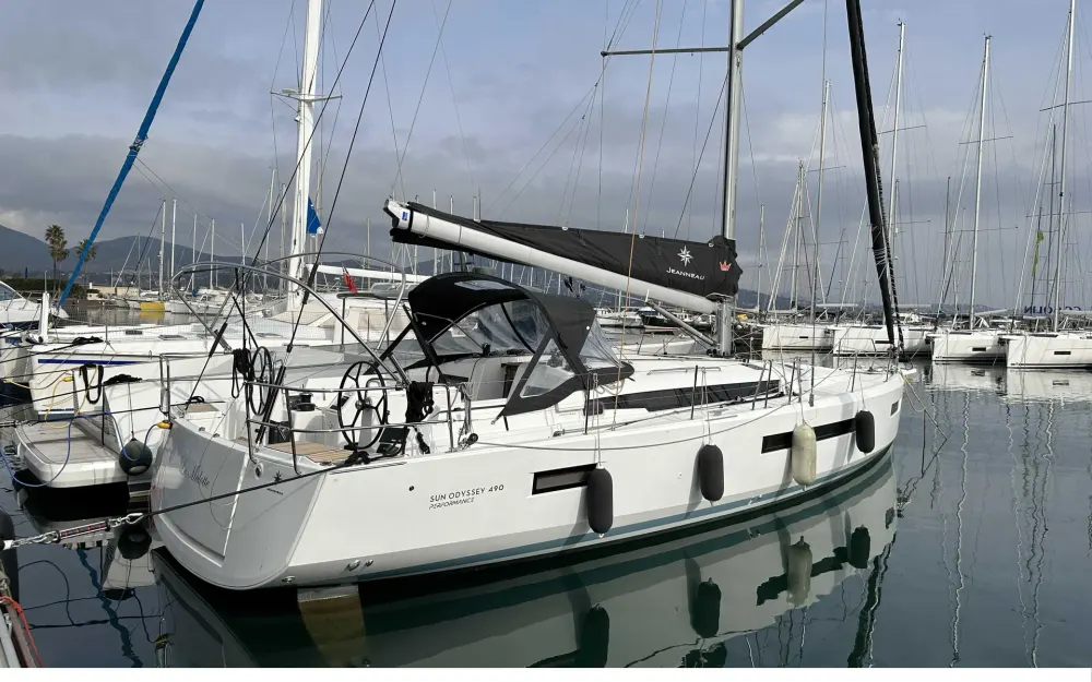 slider 28 Jeanneau Sun Odyssey 490 Performance