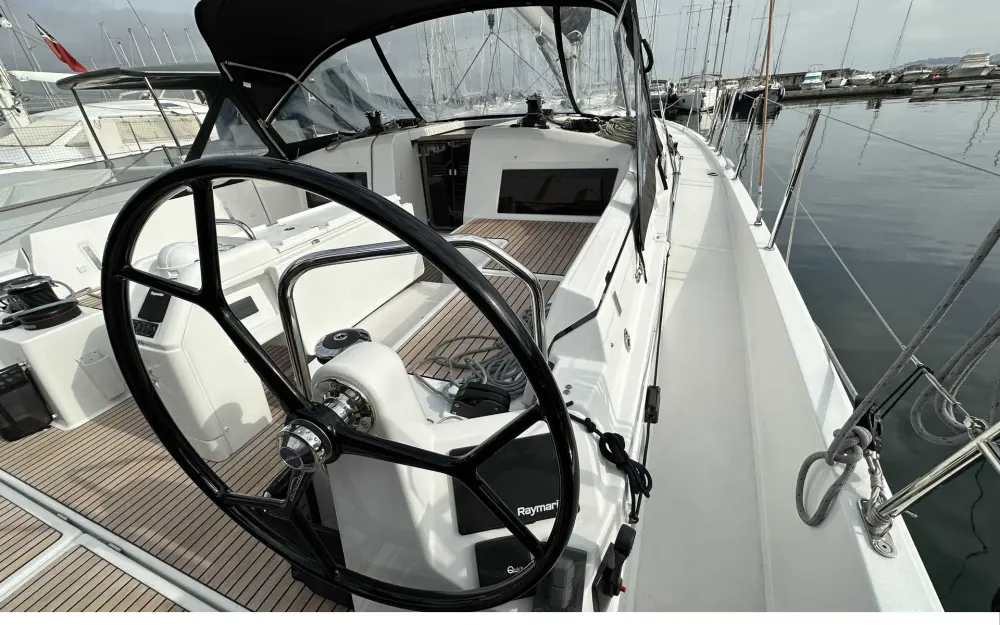 slider 3 Jeanneau Sun Odyssey 490 Performance