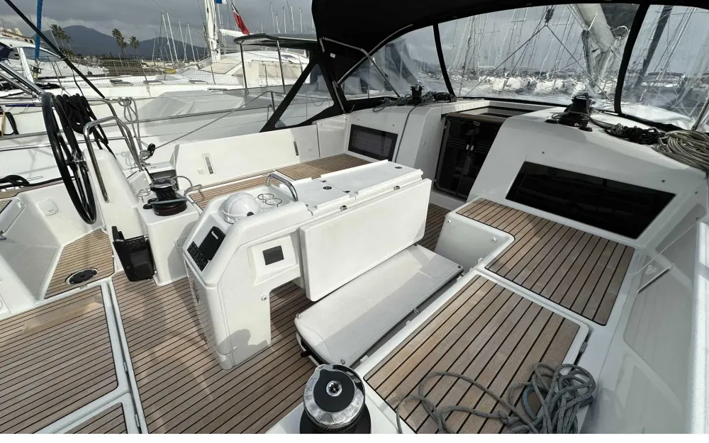 slider 5 Jeanneau Sun Odyssey 490 Performance