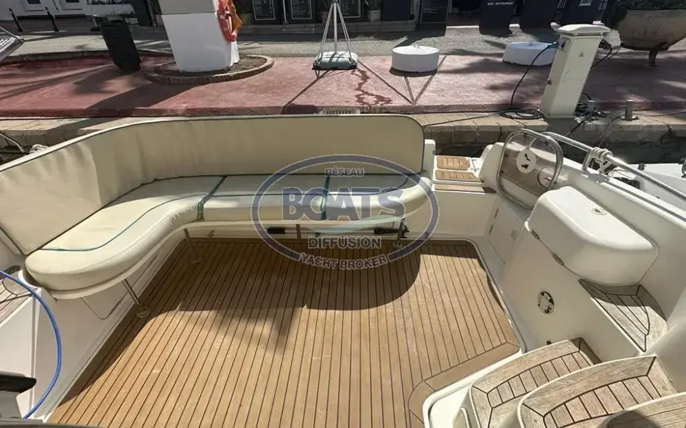 slider 2 Sealine Statesman 330