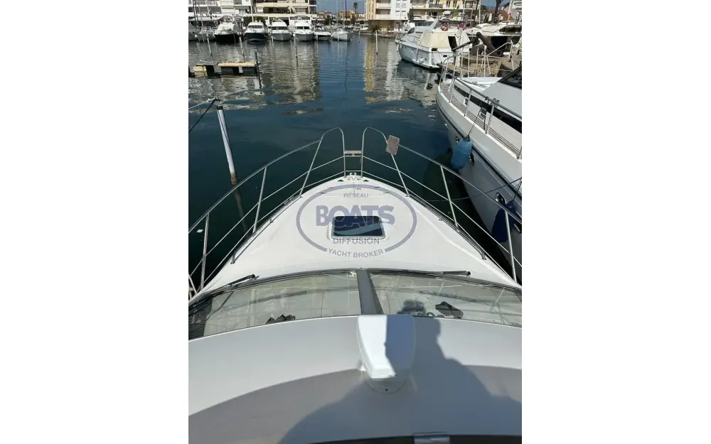 slider 6 Sealine Statesman 330