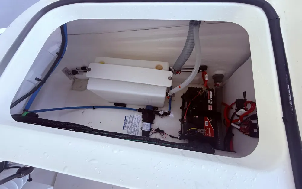 slider 7 Bayliner VR5 Cuddy OB