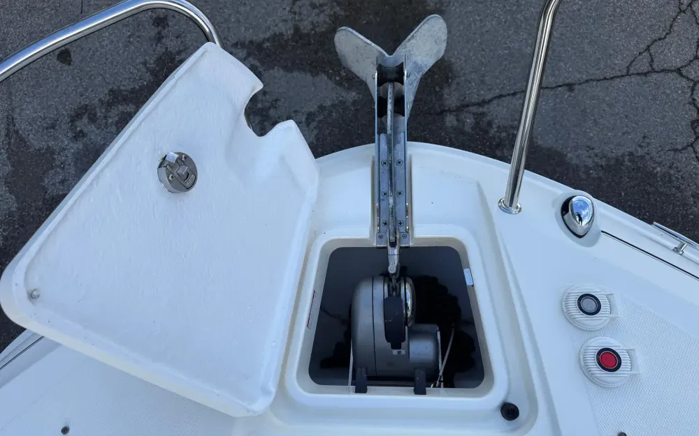 slider 10 Bayliner VR5 Cuddy OB