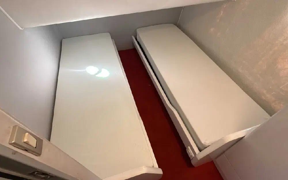 slider 22 Guy Couach  1201