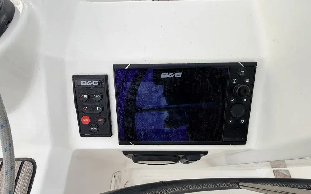 slider 9 Beneteau Oceanis 35.1