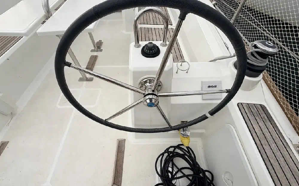 slider 10 Beneteau Oceanis 35.1